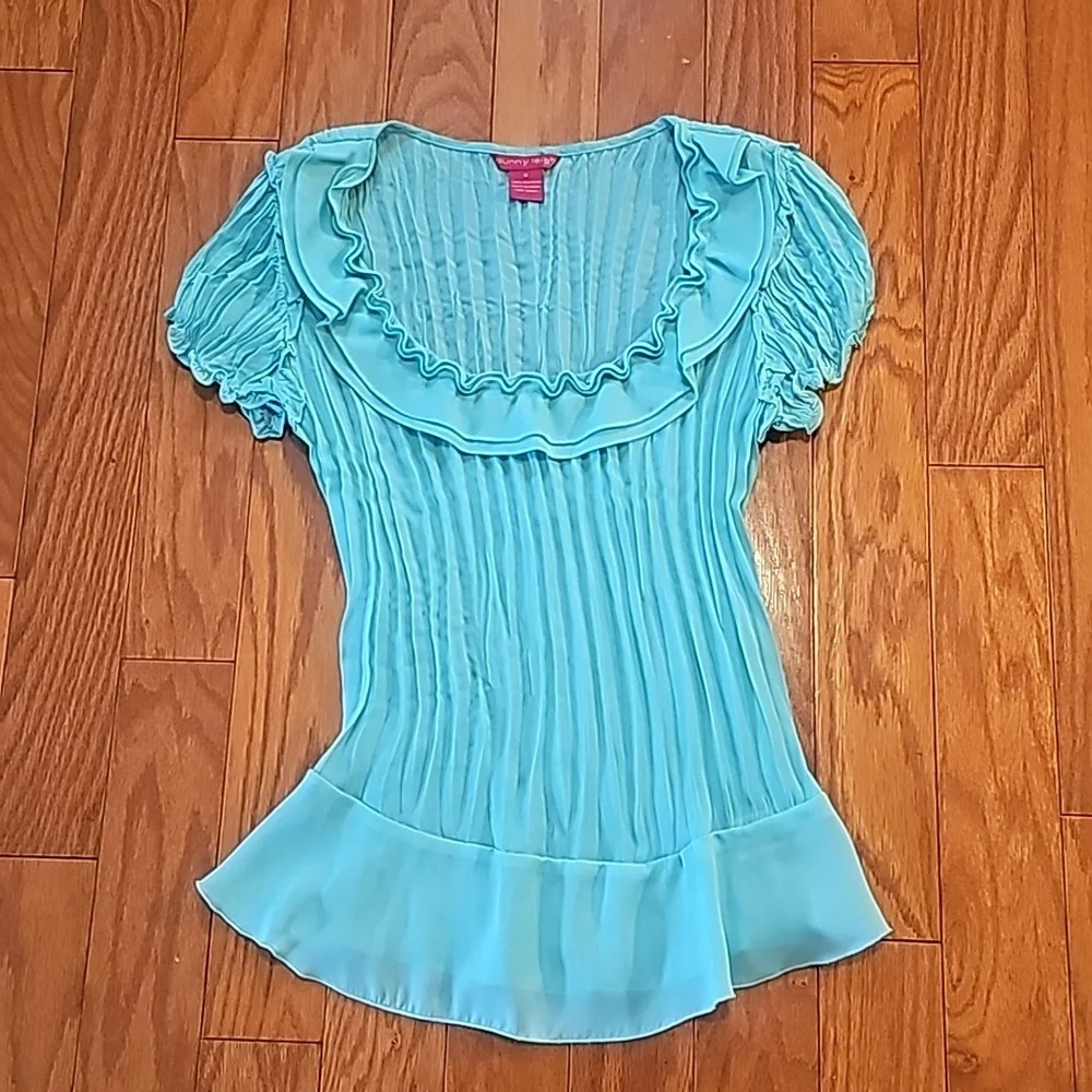 Womens SUNNY LEIGH Shirt. Size M. Color Green. - Picture 1 of 7